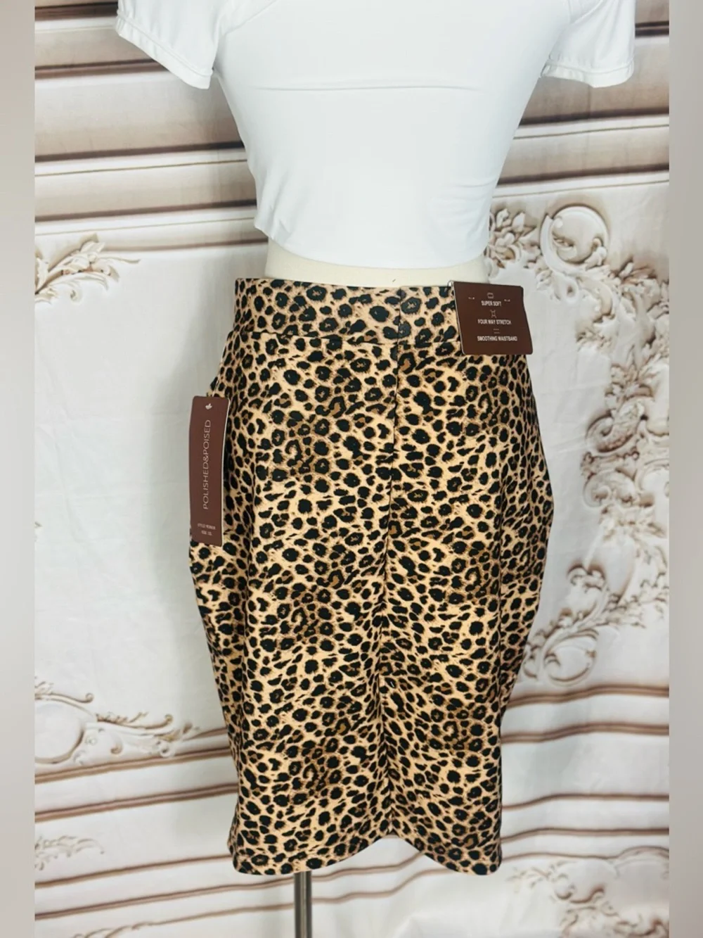 Leopard Print High-Waist Pencil Skirt - Black/Beige - Picture 4 of 9